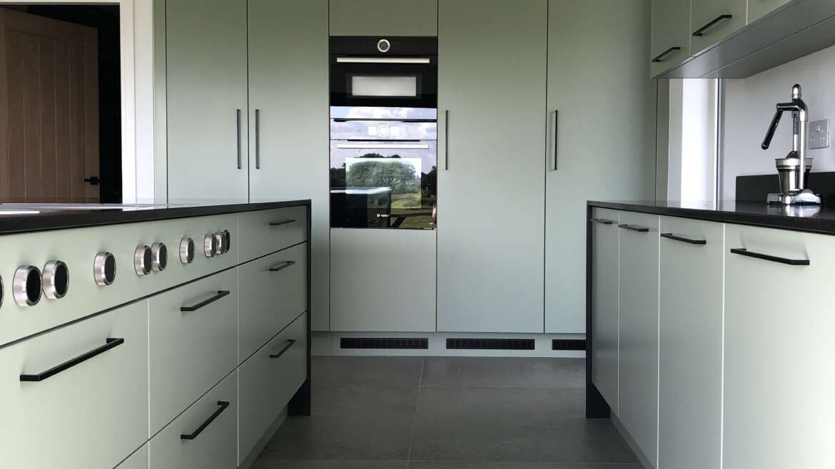 Southacre Kitchen – New Build